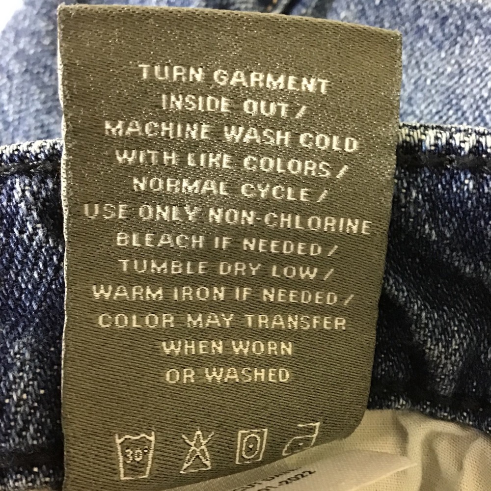 Torrid Size 12 Distressed Denim Shorts Medium Wash Raw Hem Cutoff Distruction - Picture 5 of 5